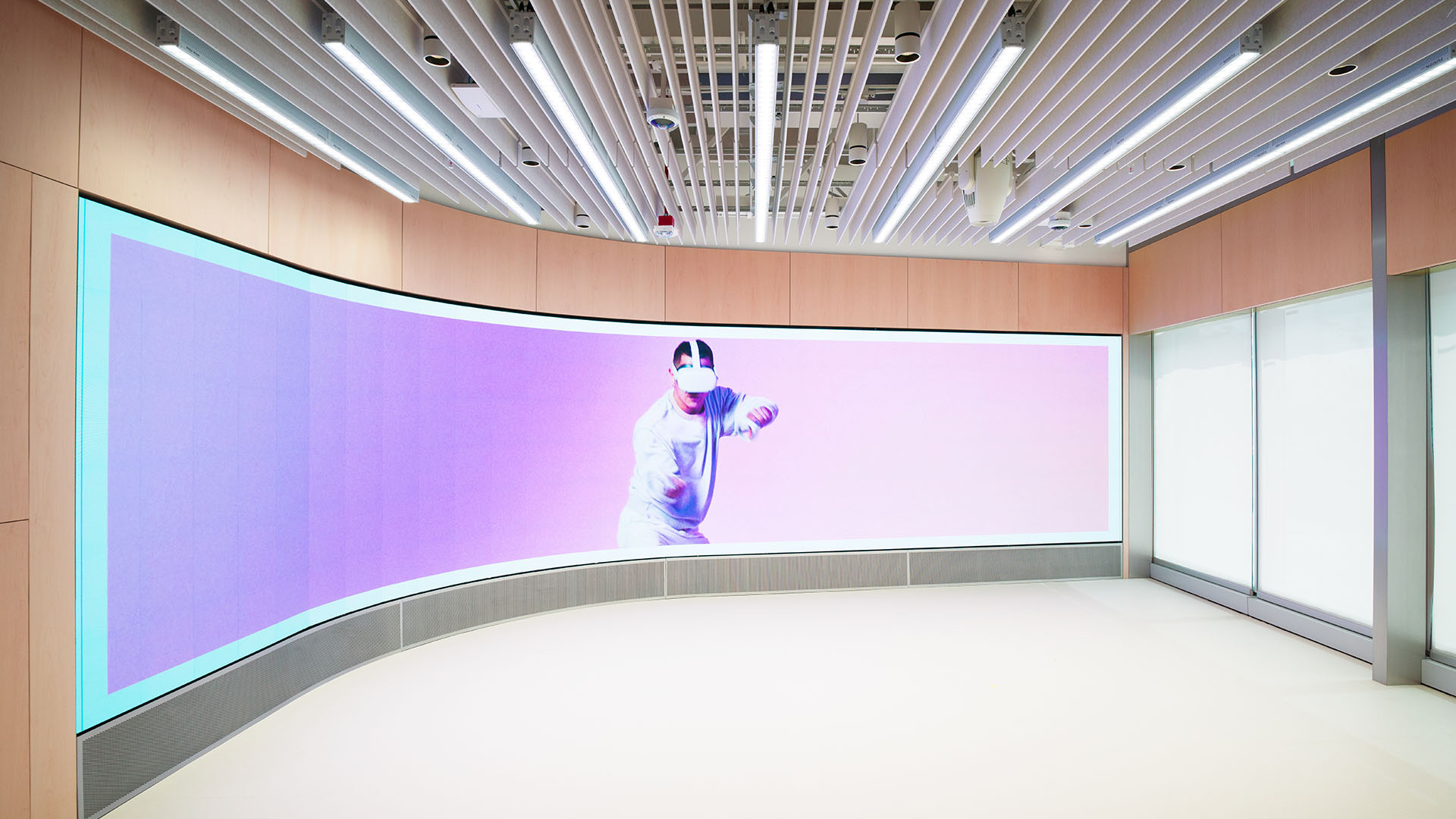 Quest 2 Mixed-Reality Showcase